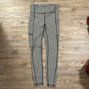 Lululemon leggings, size 6, color: black and white herringbone